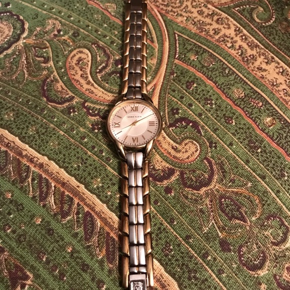 🔴🔴SOLD🔴🔴 Anne Klein is always on time! - Picture 3 of 4